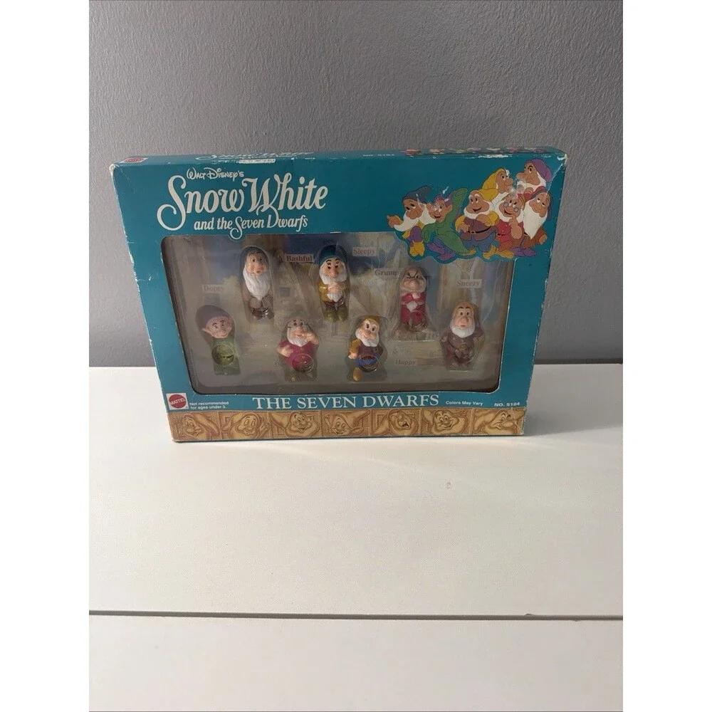 Vintage MATTEL Disney Snow White SEVEN DWARFS 7 Figure Set #5184n- Opened Box!